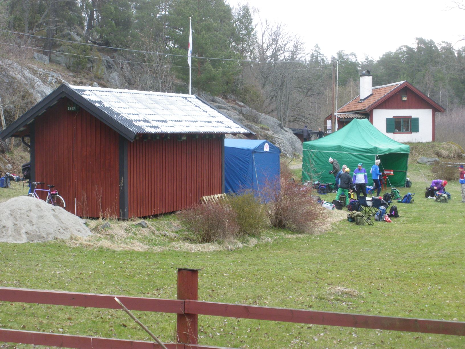 fo090422orbrotorp1001.JPG