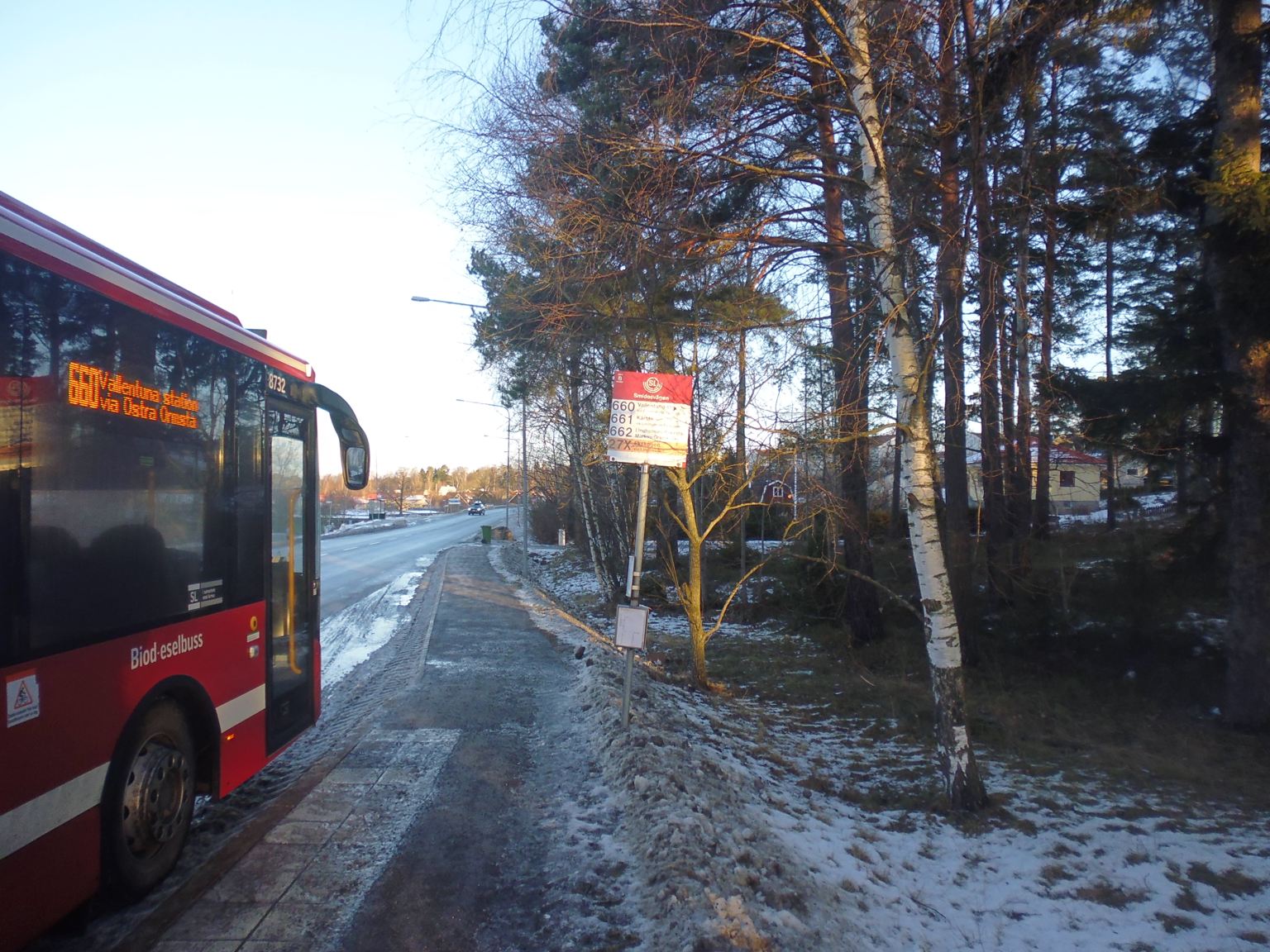 fo150114orvall094516bus.JPG