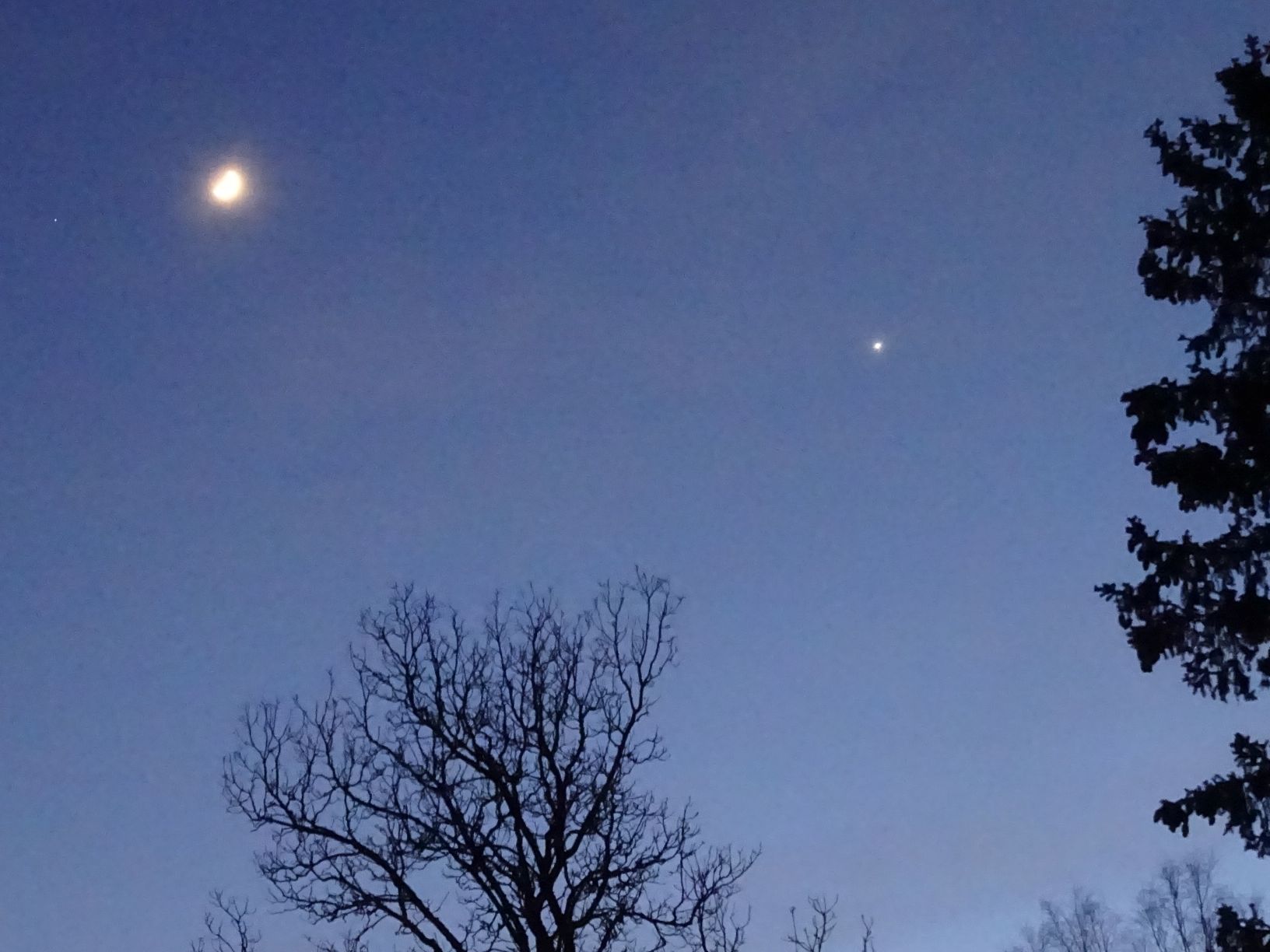 DSC07677kl2013aldebaran+moon+venus(ockult2125epsilontauri)*.png